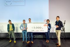 Winnaar van de Innovation Award 2022: Detact Dignostics. Fotograaf: Geert Job Sevink